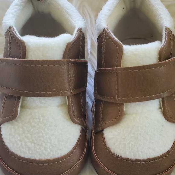 Numby Infant Brown Velcro Faux Leather Soft Shoes SZ 6-12M - Picture 6 of 10